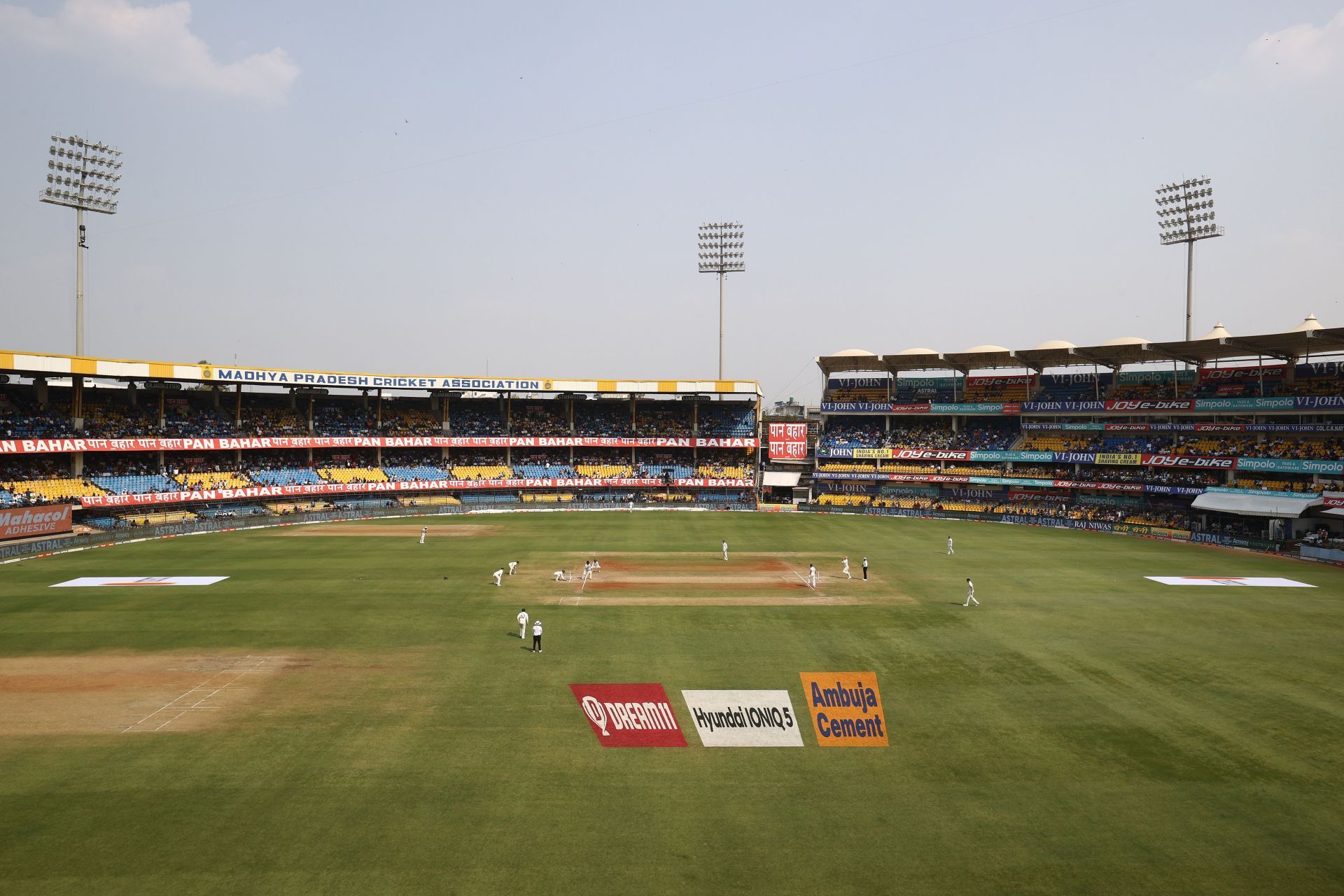 India v Australia - 3rd Test: Day 2