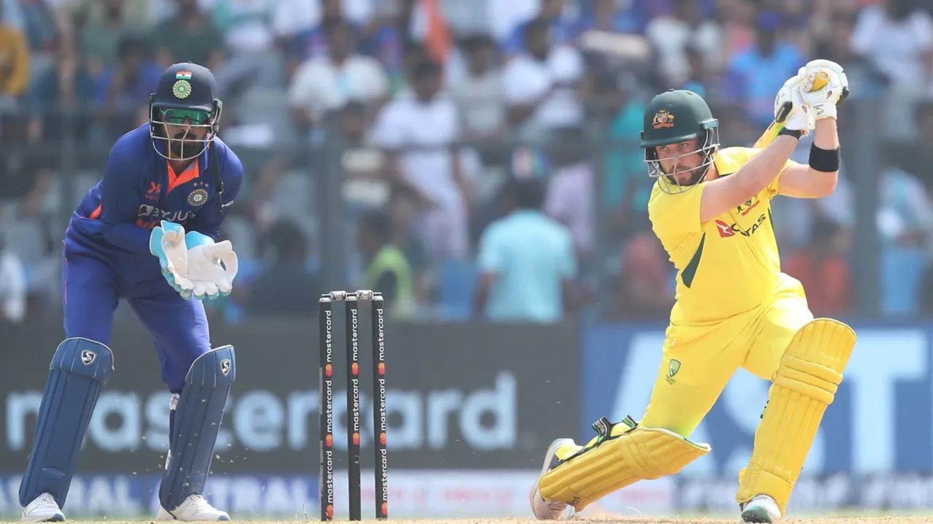 KL Rahul in action as a wicketkeeper in the IND vs AUS 1st ODI (P.C.:BCCI)