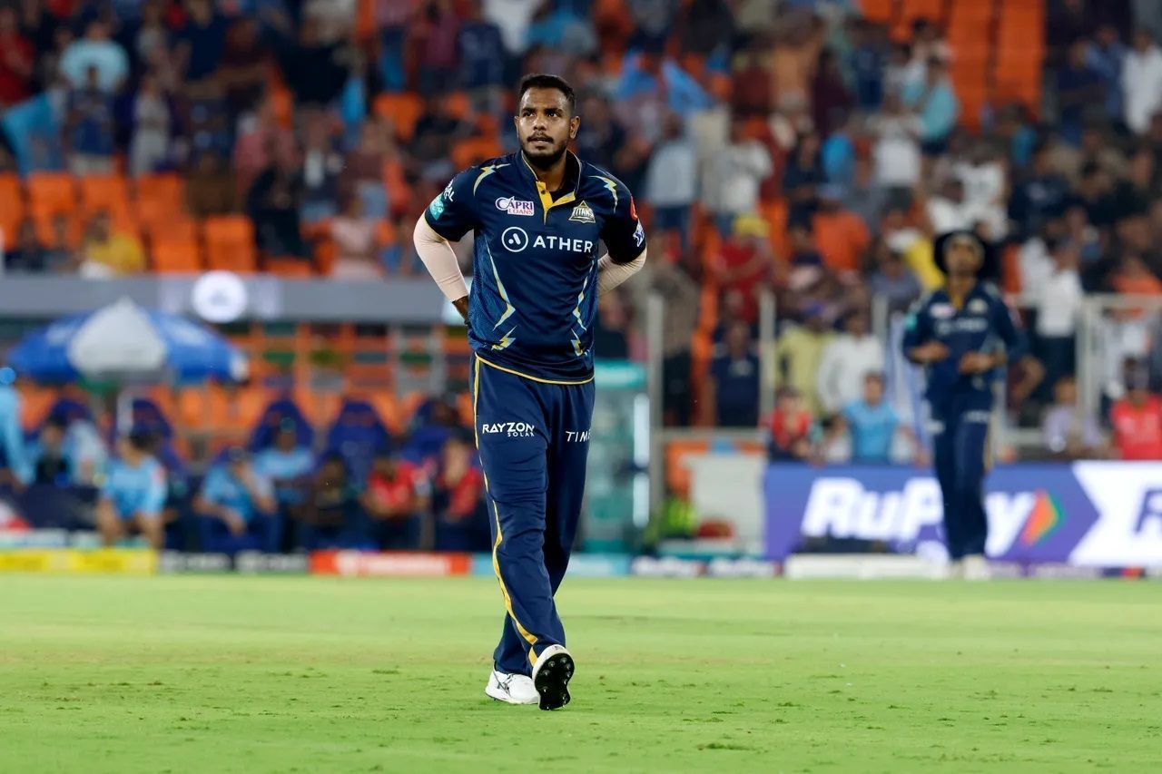 Yash Dayal was taken to the cleaners by Rinku Singh. [P/C: iplt20.com]