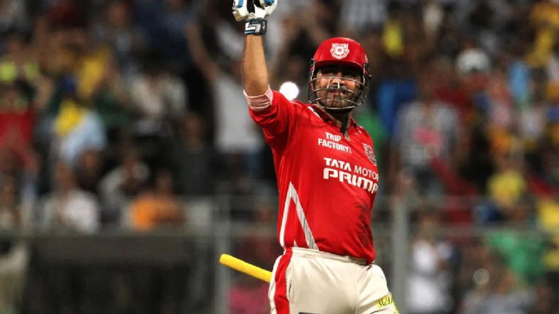 Virender Sehwag celebrates after reaching his hundred  against CSK (P.C.:Twitter)