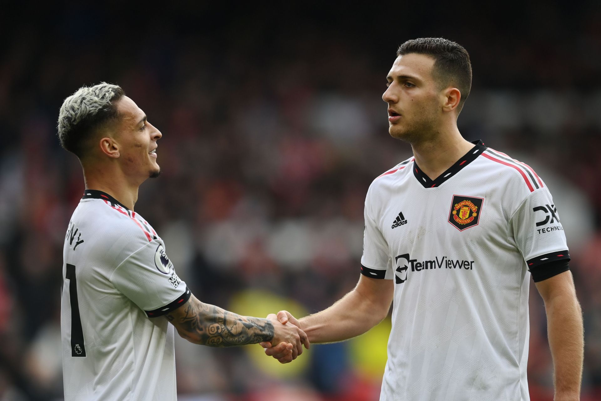 Nottingham Forest v Manchester United - Premier League