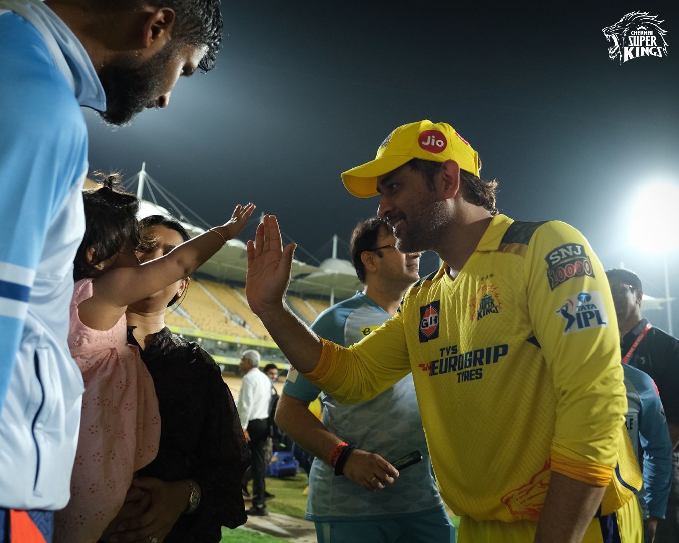MS Dhoni shares a wholesome moment with Krishnappa Gowtham