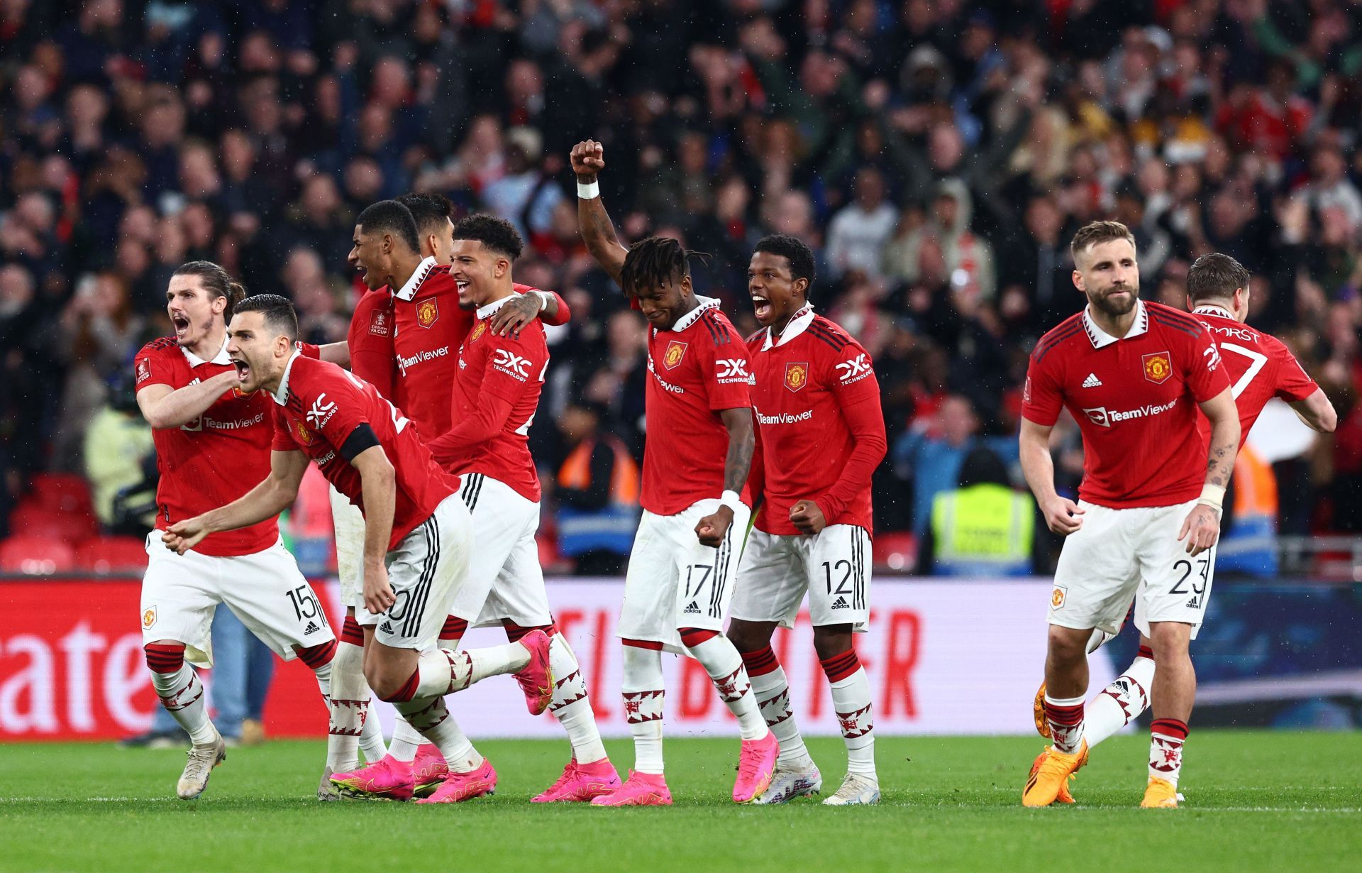 Brighton &amp; Hove Albion v Manchester United: Emirates FA Cup Semi Final