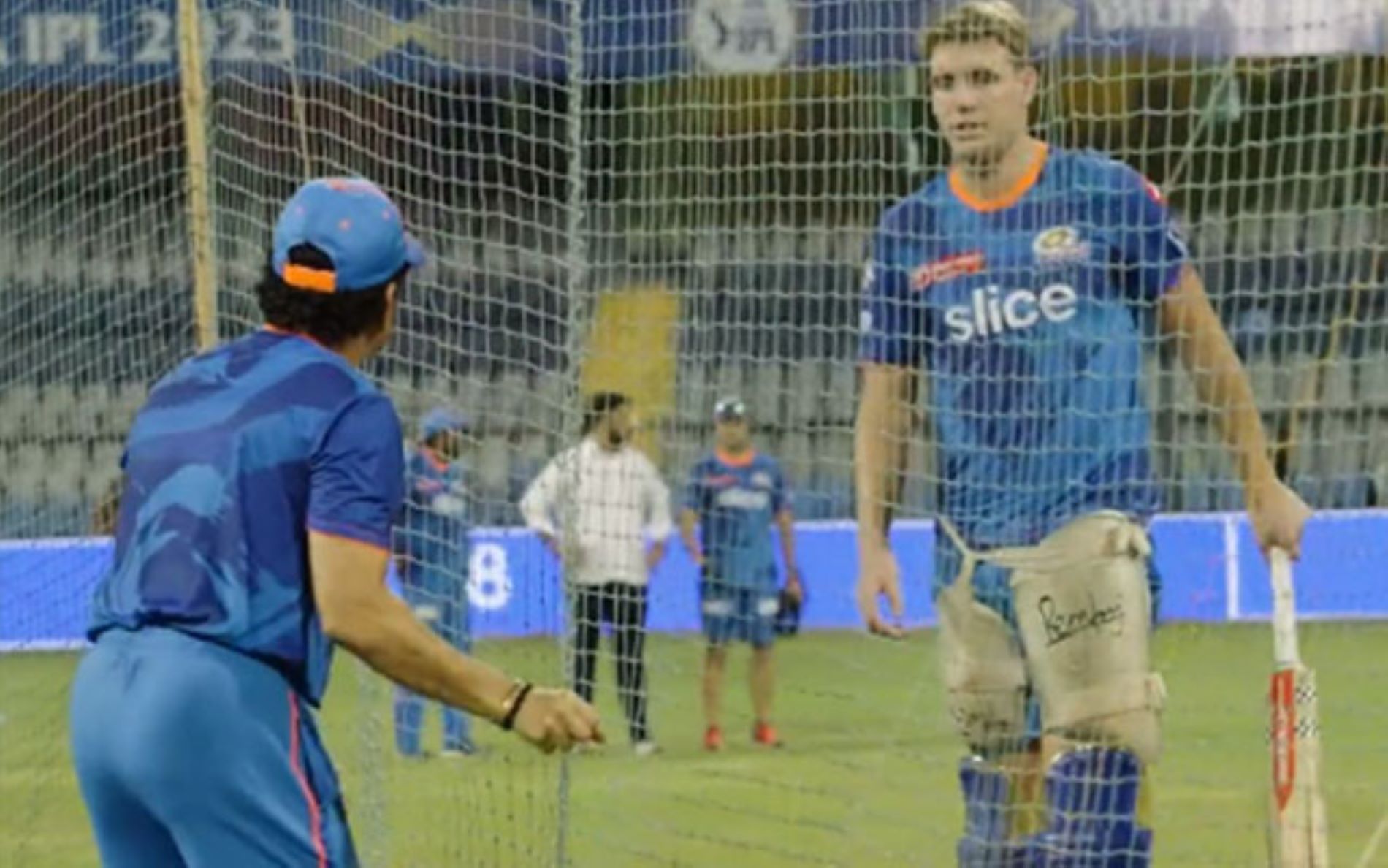 Cameron Green gets valuable inputs from Sachin Tendulkar ahead of the DC game.