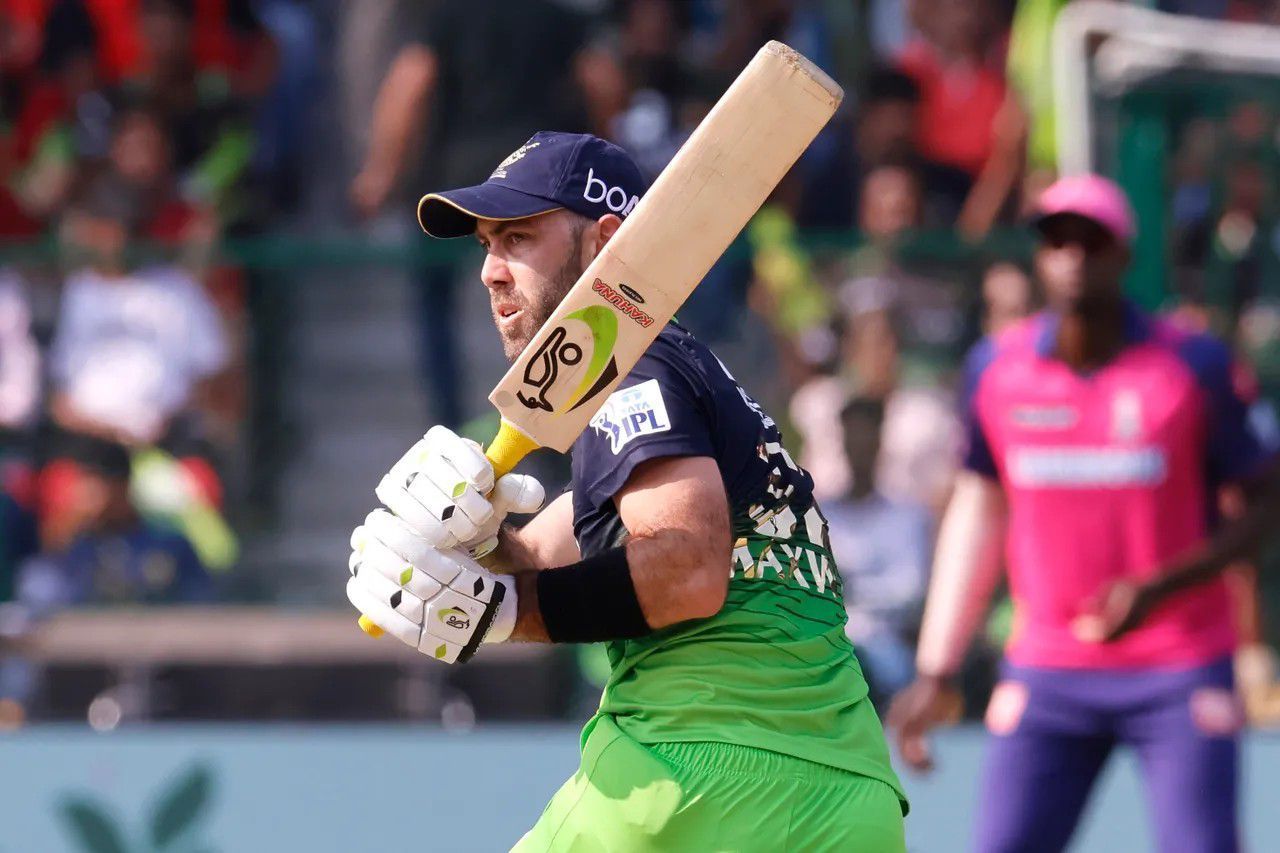 Glenn Maxwell in action for RCB [IPLT20].