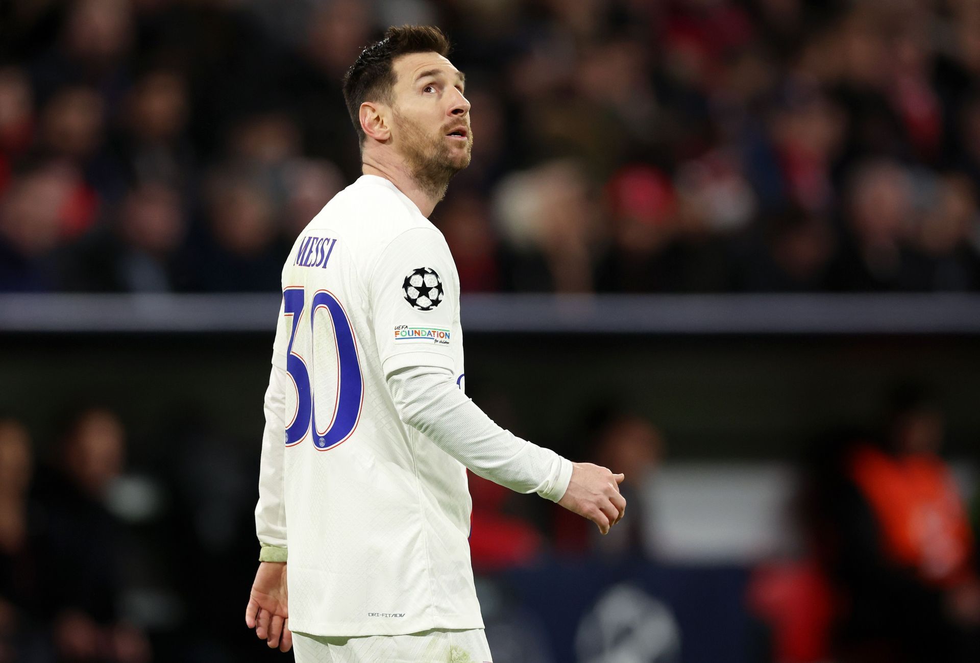 Lionel Messi was given a hostile reception at the Parc des Princes.
