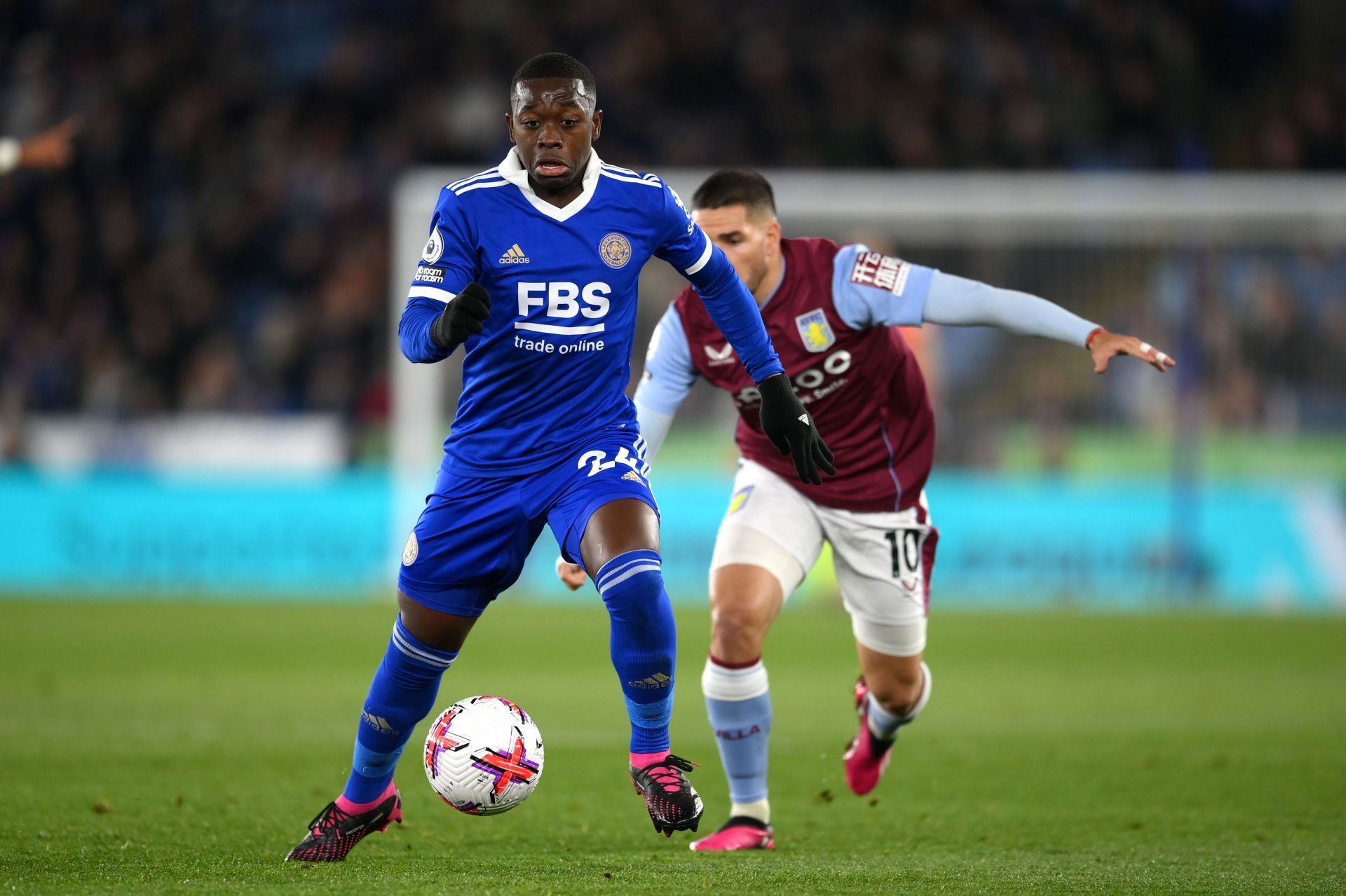 Leicester City v Aston Villa - Premier League