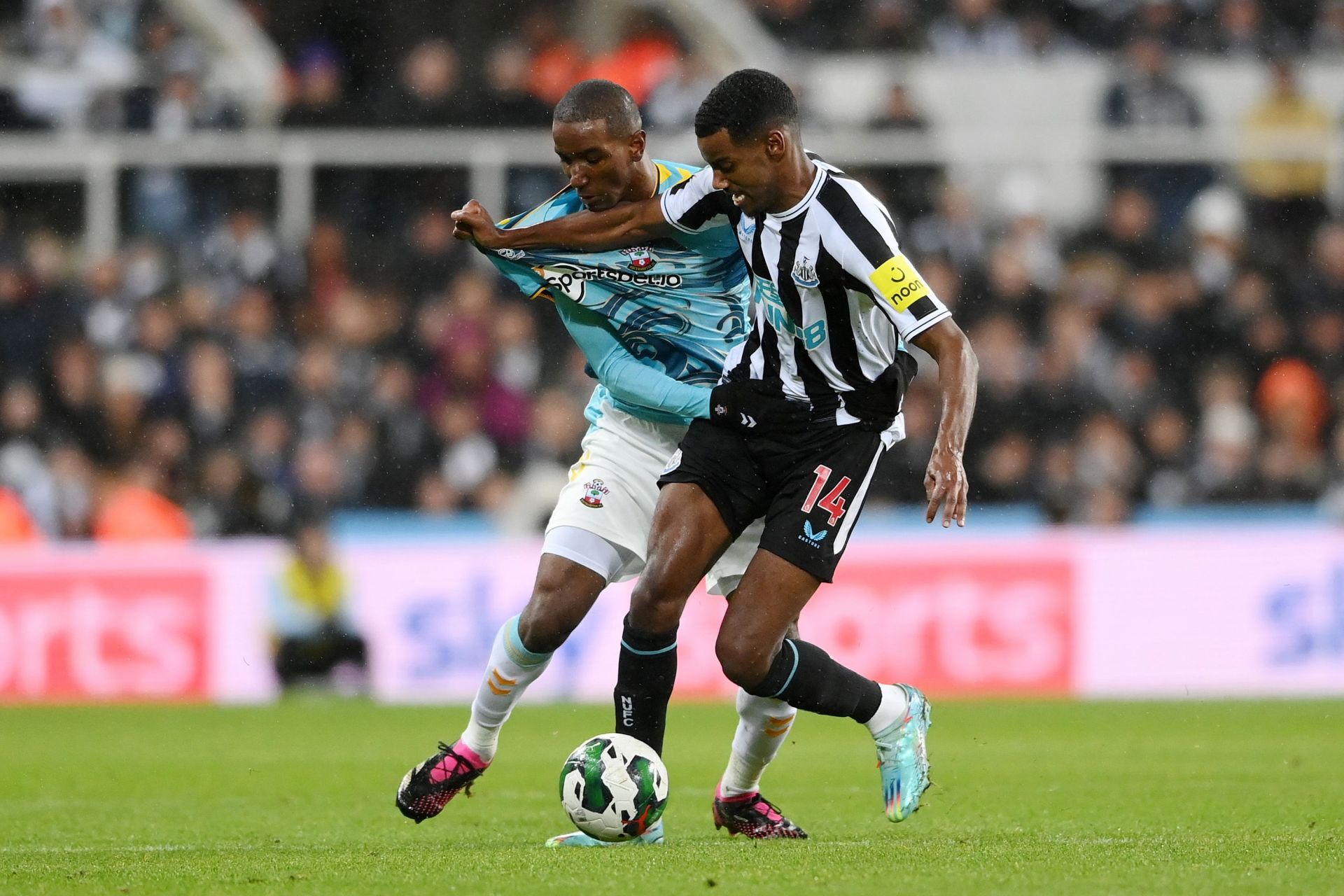 Newcastle United v Southampton - Carabao Cup Semi Final 2nd Leg