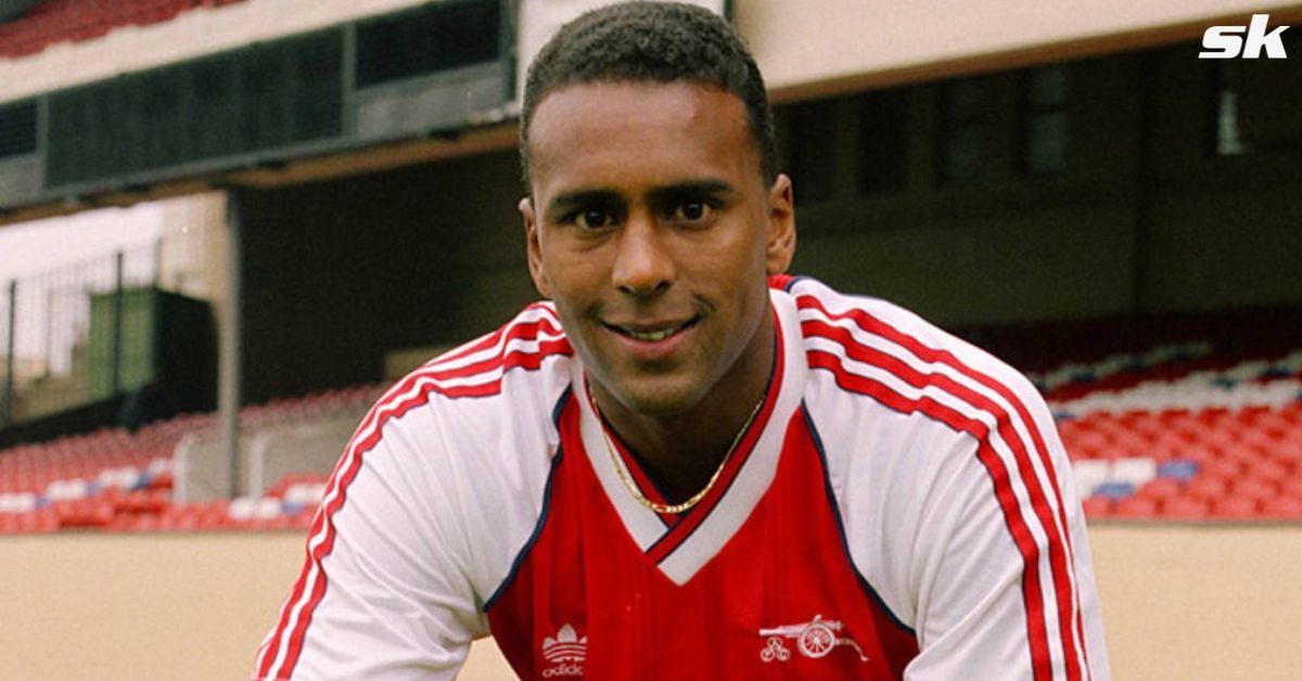 The Premier League sides paid an emotional tribute to David Rocastle.