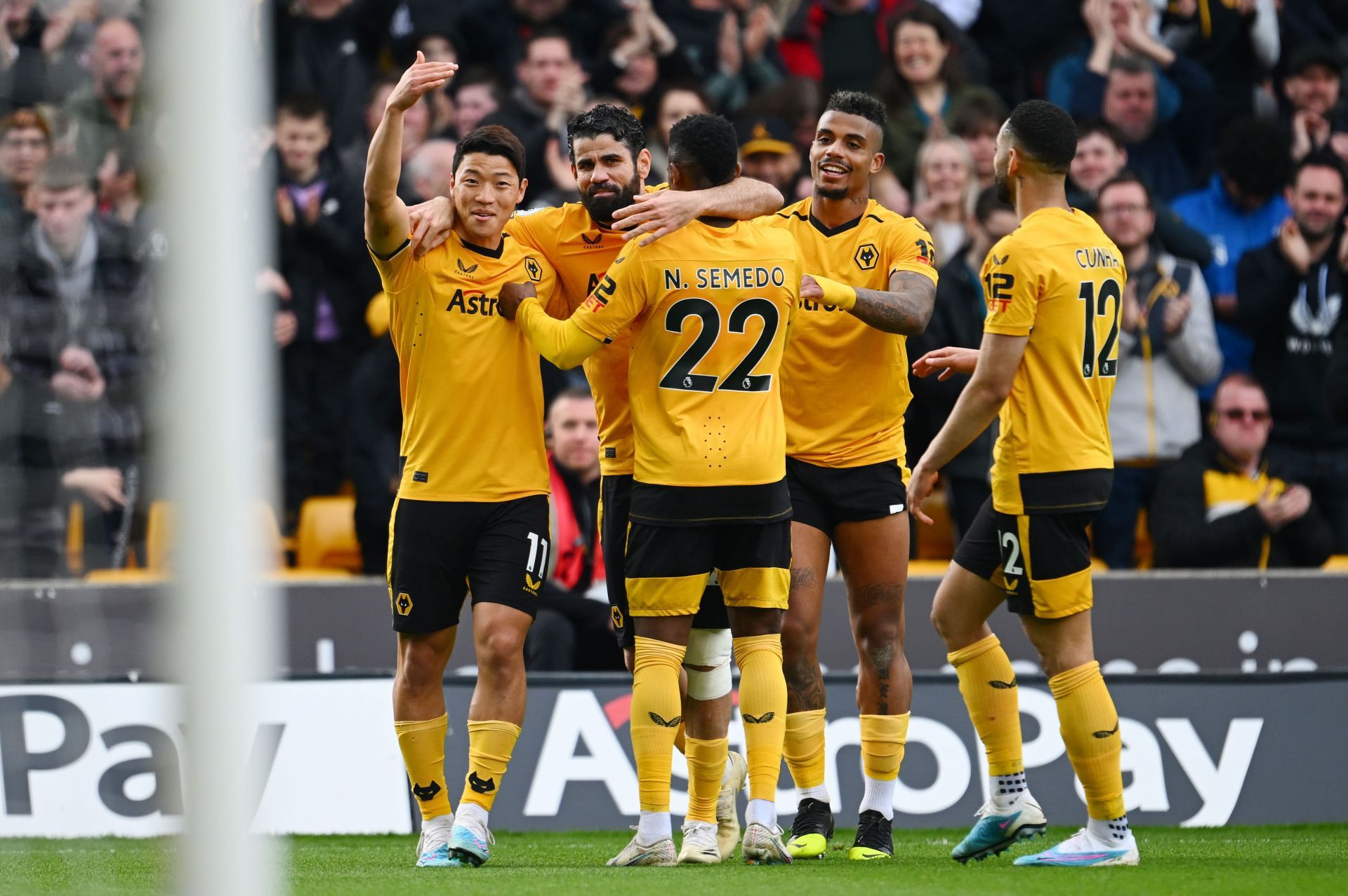 Wolverhampton Wanderers v Brentford FC - Premier League