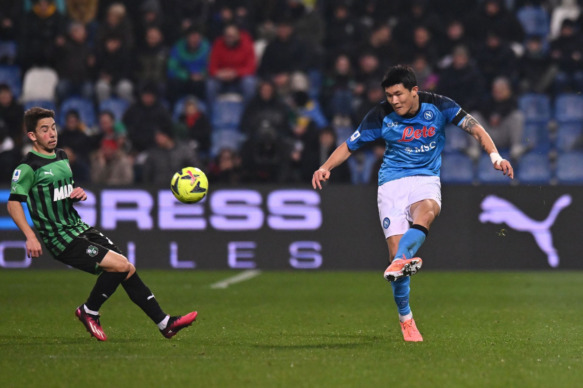 Kim Min-jae (right) is wanted at the Parc des Princes