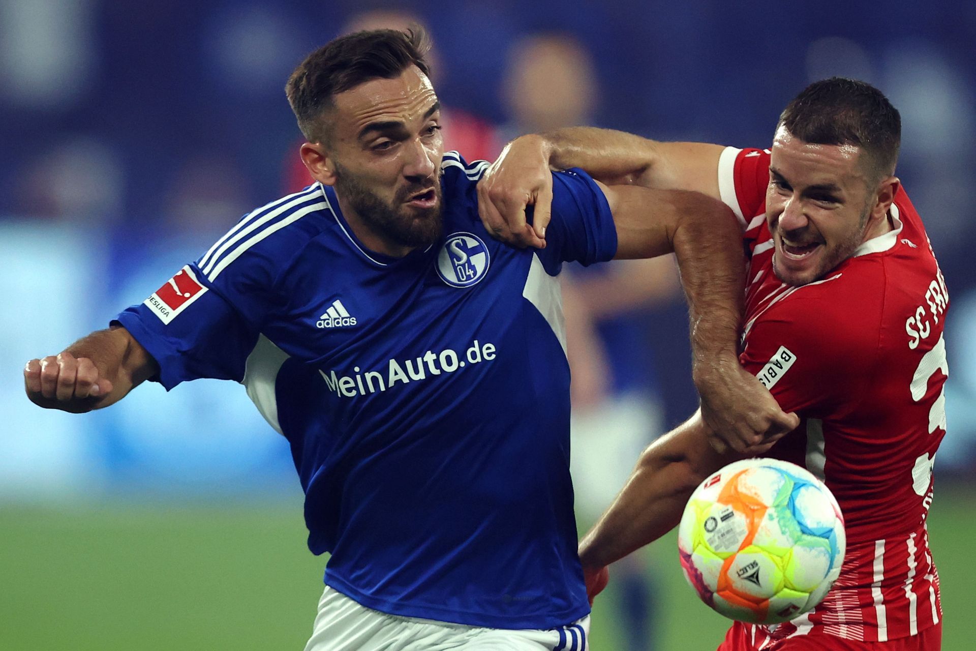 FC Schalke 04 v Sport-Club Freiburg - Bundesliga