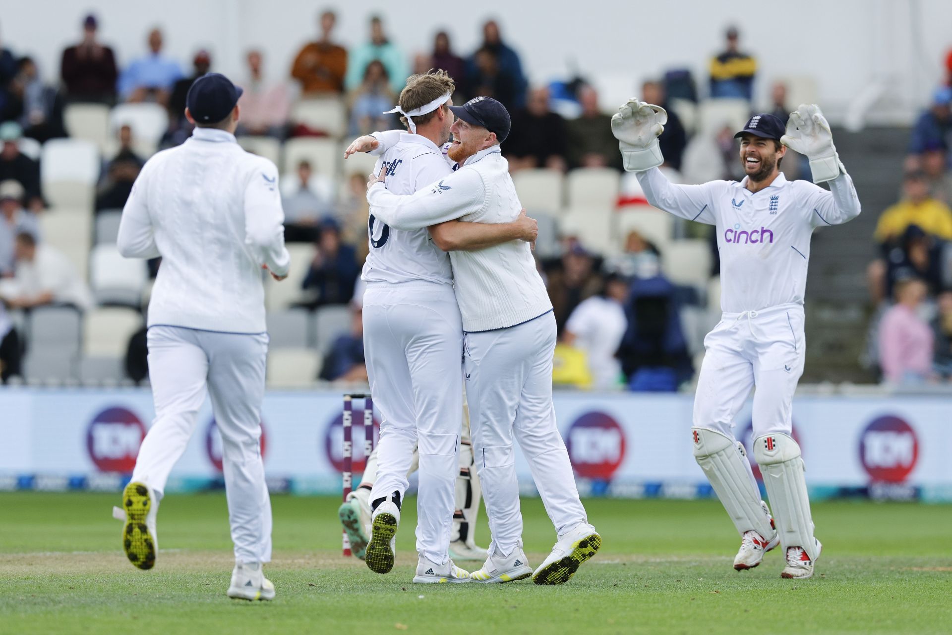 New Zealand v England - 2nd Test: Day 2