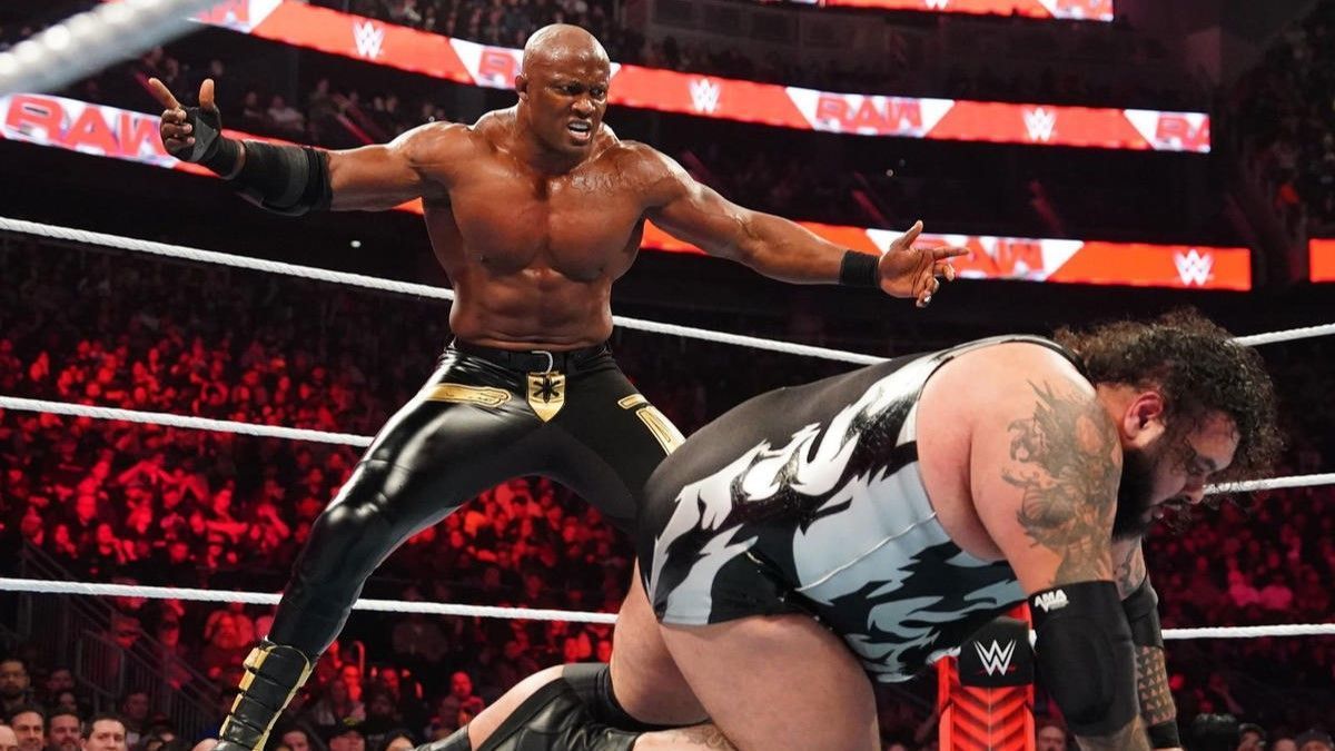 Bobby Lashley could not make Bronson Reed tap out to the Hurt Lock on WWE RAW.