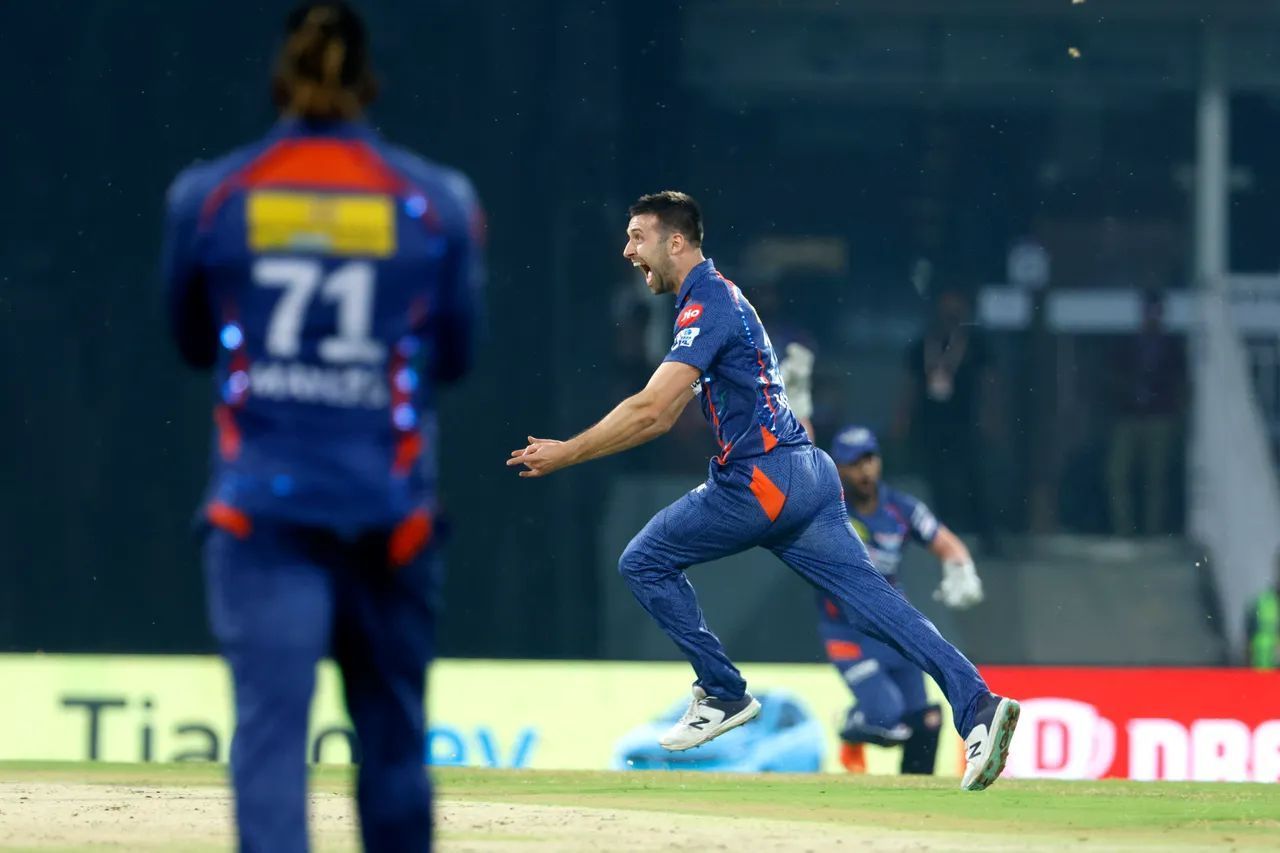 मार्क वुड ने पांच विकेट चटकाए (Photo Credit - IPL)