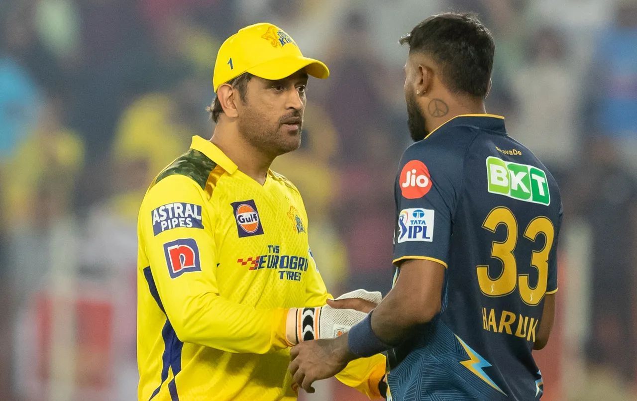 MS Dhoni (left) and Hardik Pandya. (Pic: iplt20.com)