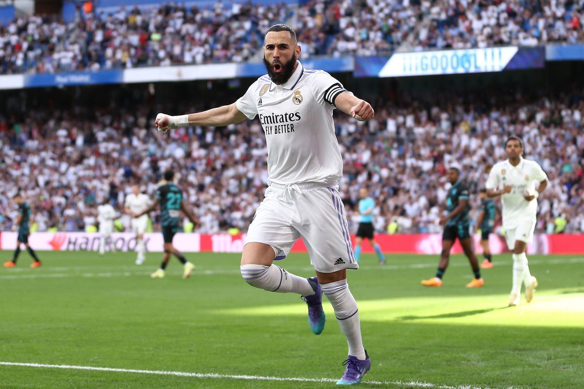 Benzema now has 17 goals in the league