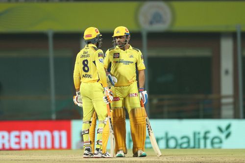 The partnership between Jadeja and Dhoni took the match down to the wire [Image: IPL on Twitter]