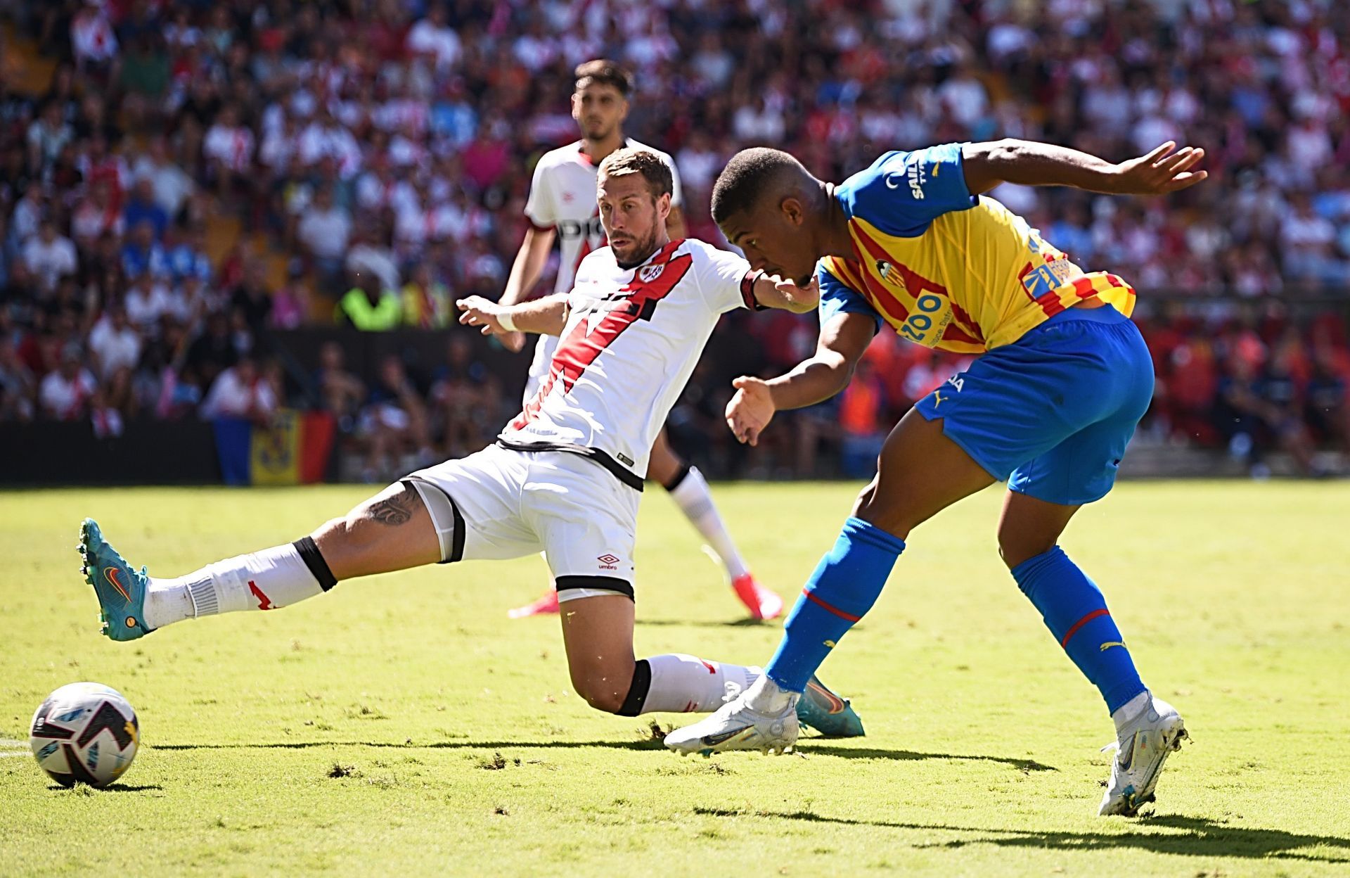 Rayo Vallecano v Valencia CF - LaLiga Santander