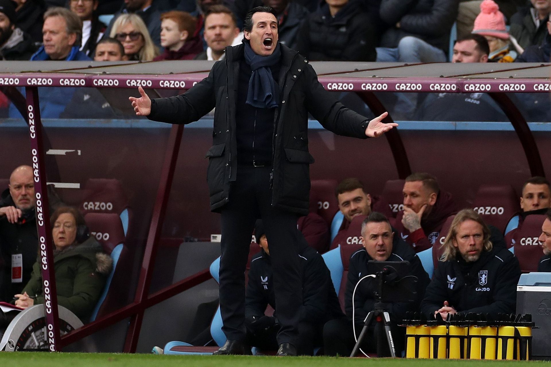 Aston Villa v Crystal Palace - Premier League