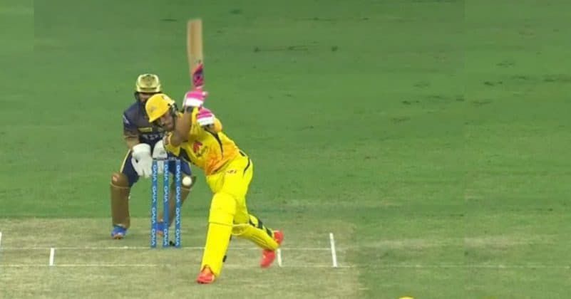 Dinesh Karthik missed a relatively simple stumping chance in the IPL 2021 final