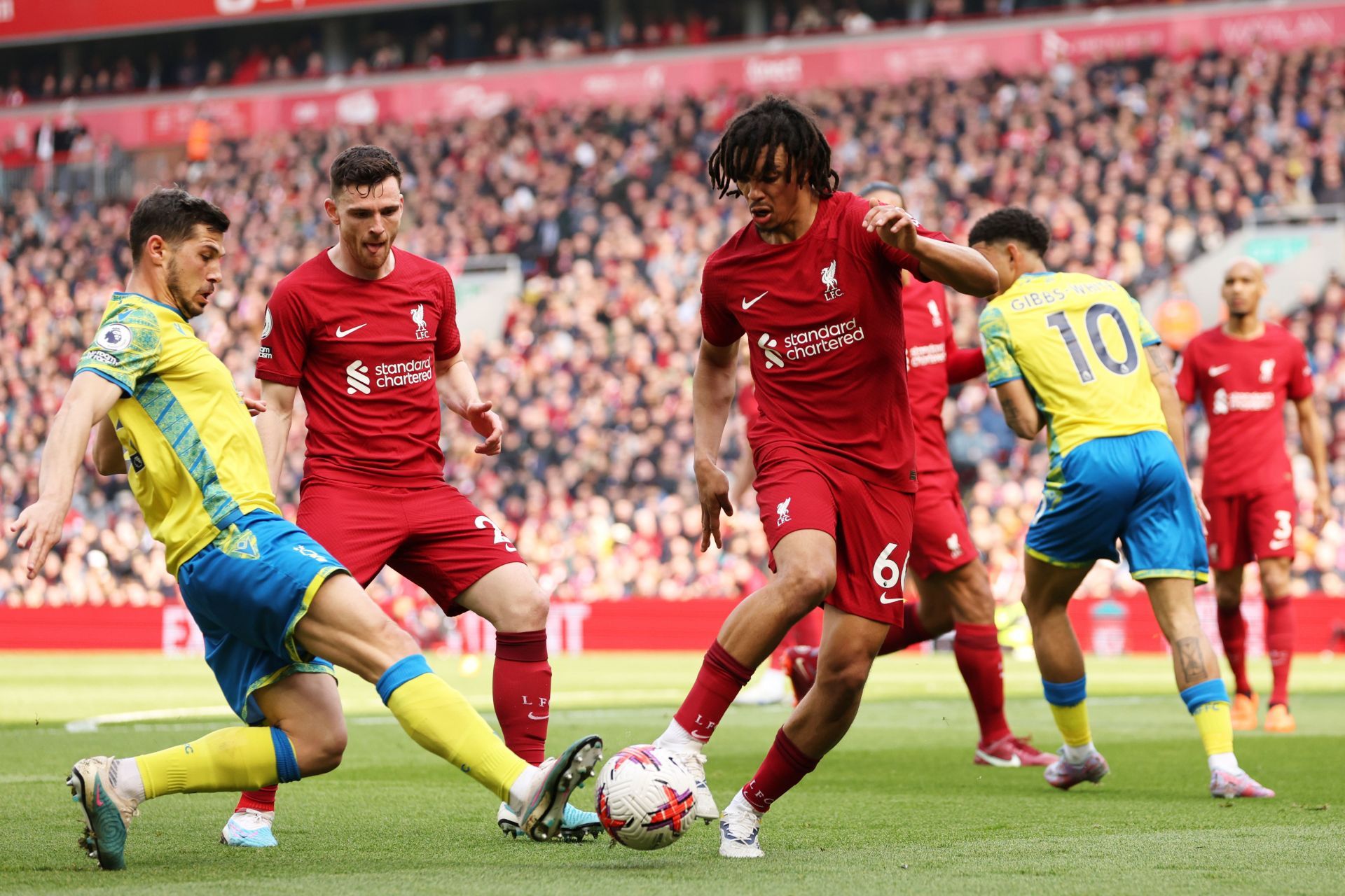 Liverpool FC v Nottingham Forest - Premier League