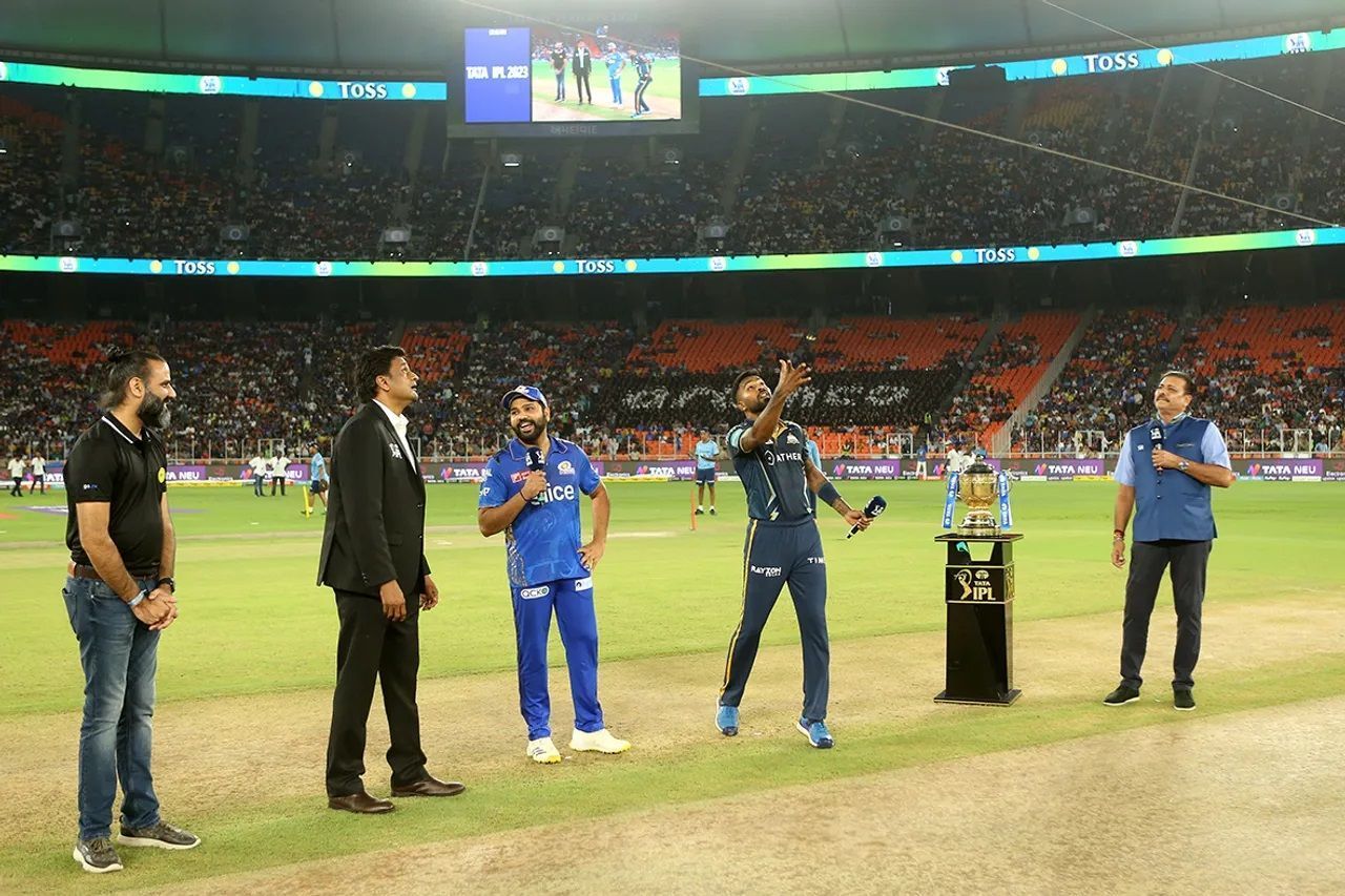 Rohit Sharma opted to bowl first after winning the toss. [P/C: iplt20.com]