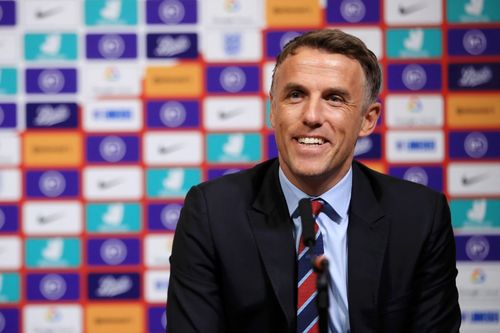 Phil Neville confirmed Inter Miami's interest in Messi.