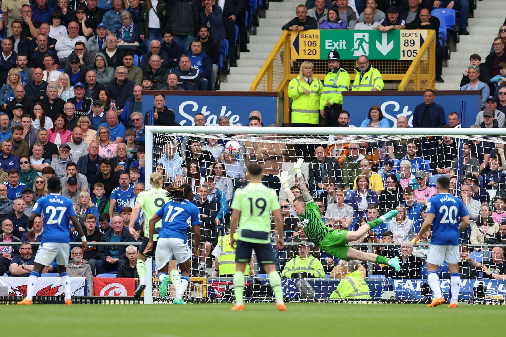 Everton FC v Manchester City - Premier League