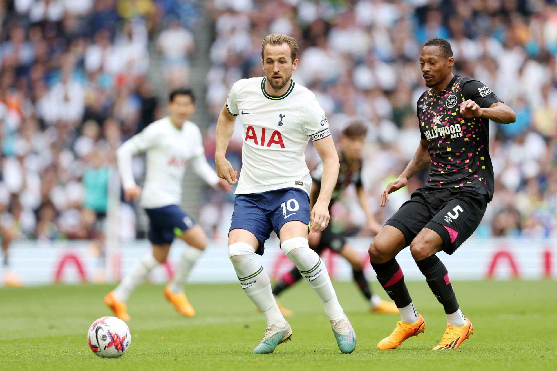 Tottenham Hotspur v Brentford FC - Premier League