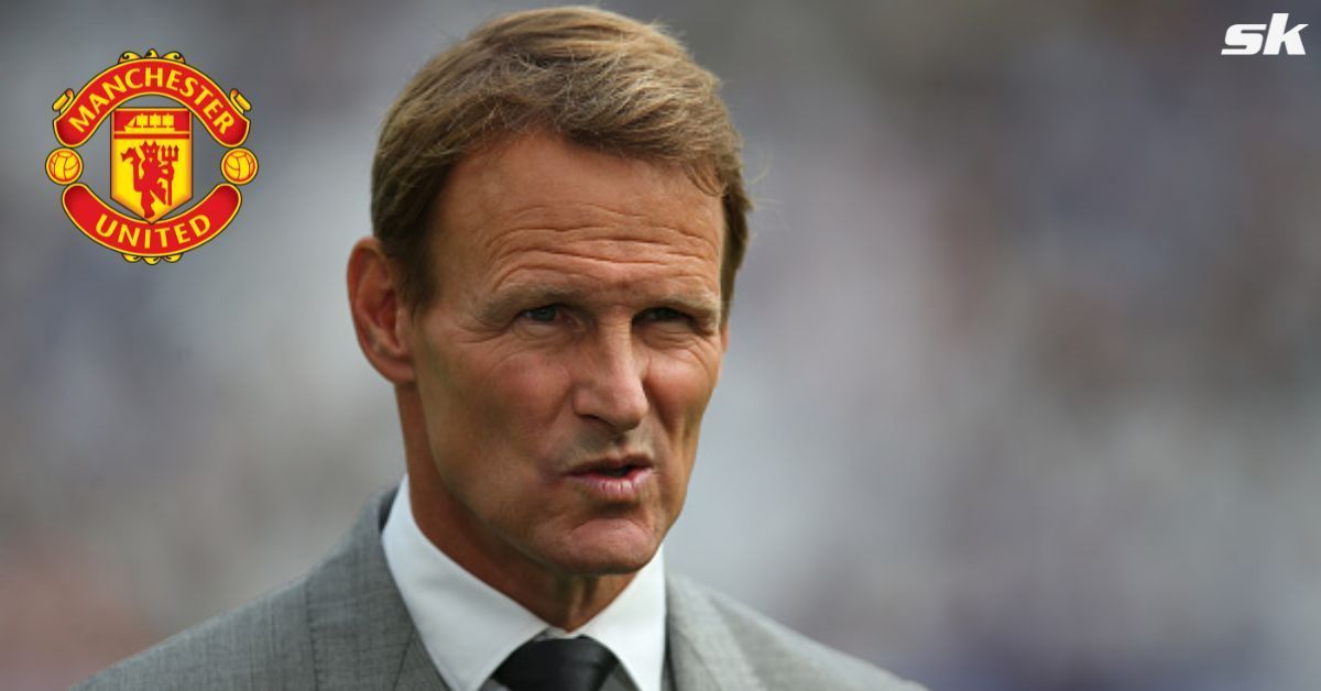 Teddy Sheringham accuses Manchester United teammates of hanging 30-year-old out to dry