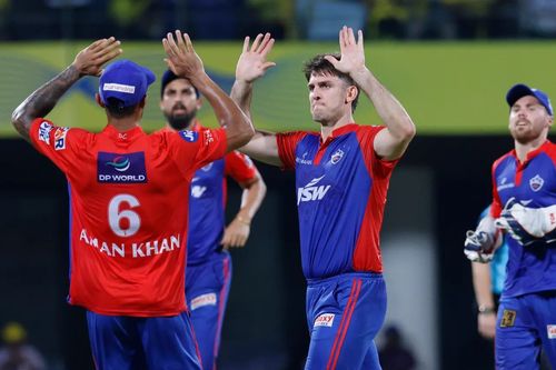 Mitchell Marsh celebrating with his teammates [IPLT20]