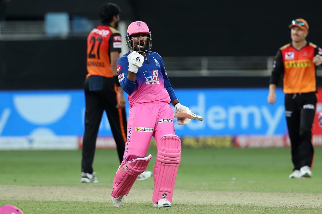 Rahul Tewatia playing for the Rajasthan Royals (Image Credits: Twitter)