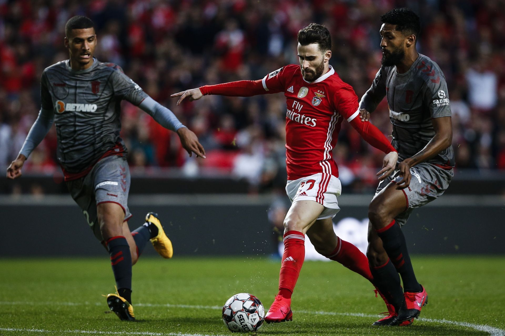 Benfica and Braga will square off in the Primeira Liga on Saturday