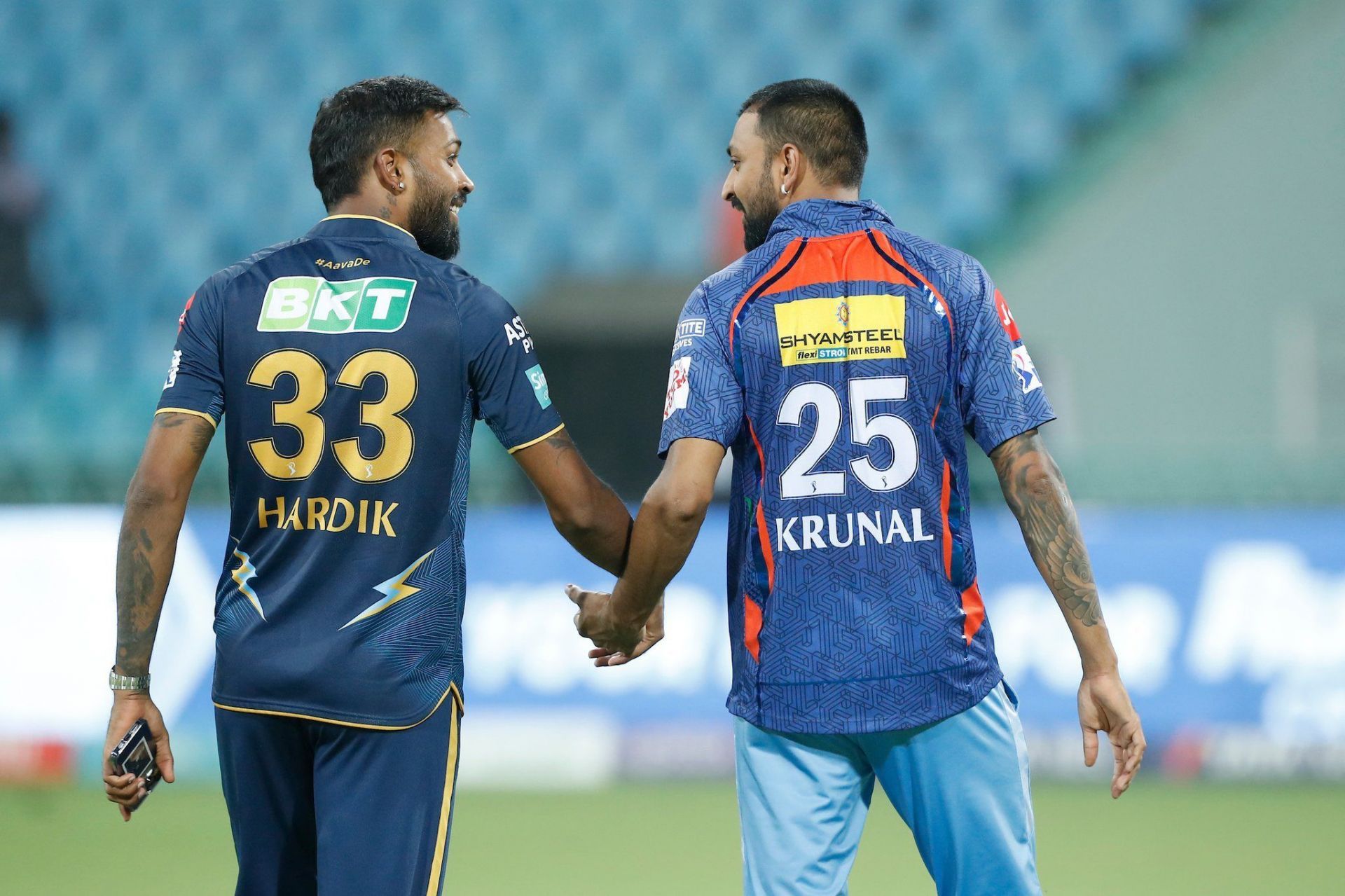 Hardik and Krunal Pandya. (Credits: Twitter)