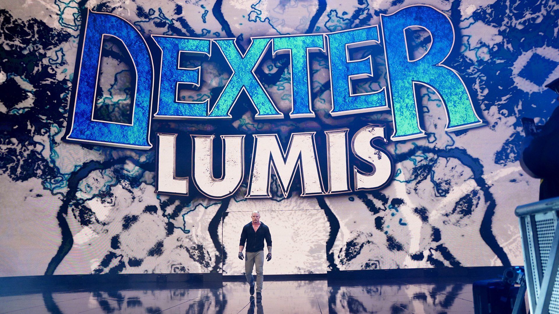 Dexter Lumis