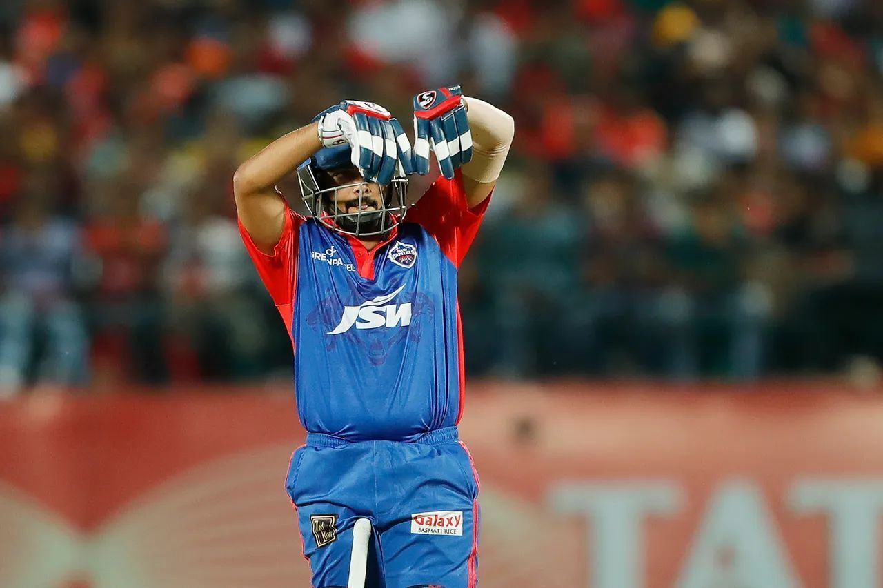 Can Shaw score another half-ton against CSK? (Image Courtesy: IPLT20.com)
