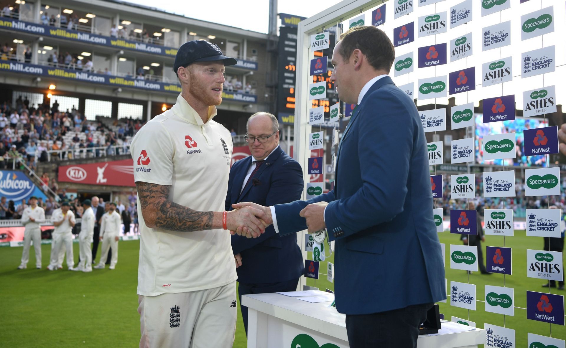 England v Australia - 5th Specsavers Ashes Test: Day Four