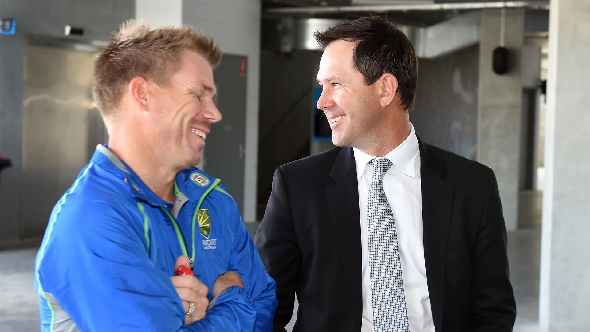 David Warner (L) &amp; Ricky Ponting (P.C.:Twitter)