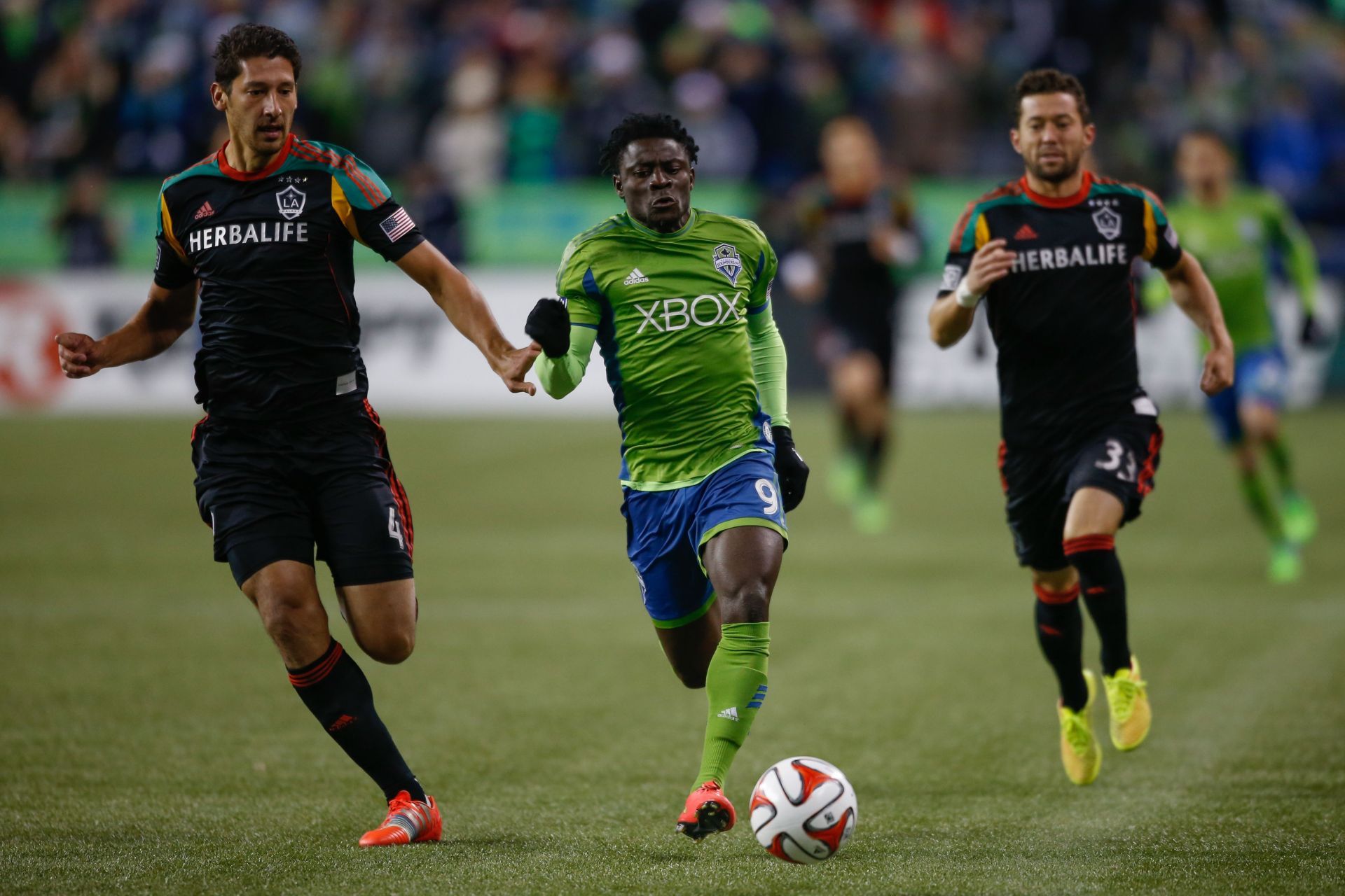 Los Angeles Galaxy v Seattle Sounders - Western Conference Final - Leg 2