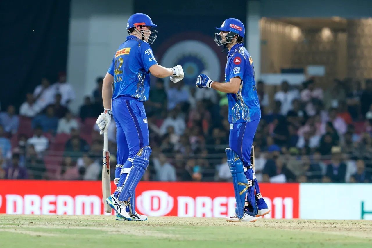 Cameron Green (left) batted at No. 7 for the Mumbai Indians. [P/C: iplt20.com]
