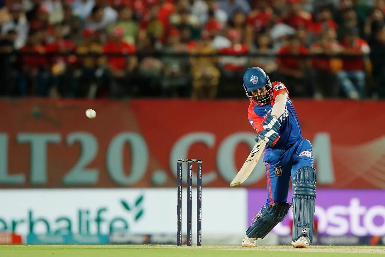 Shaw hit 7 fours and 3 sixes in that innings (Image Courtesy: IPLT20.com)