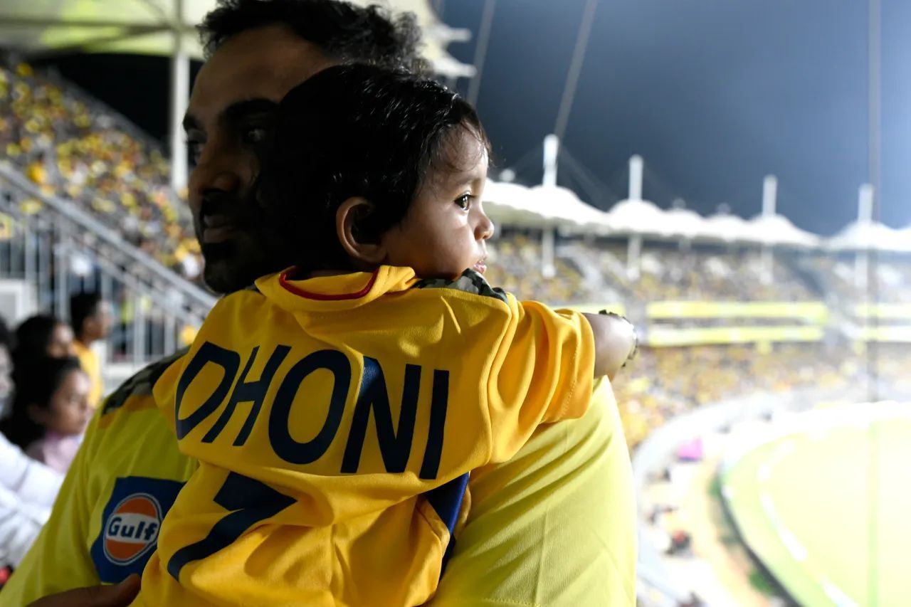 From kids to elders, Mahi mania has engulfed all age groups. (Pic: iplt20.com)