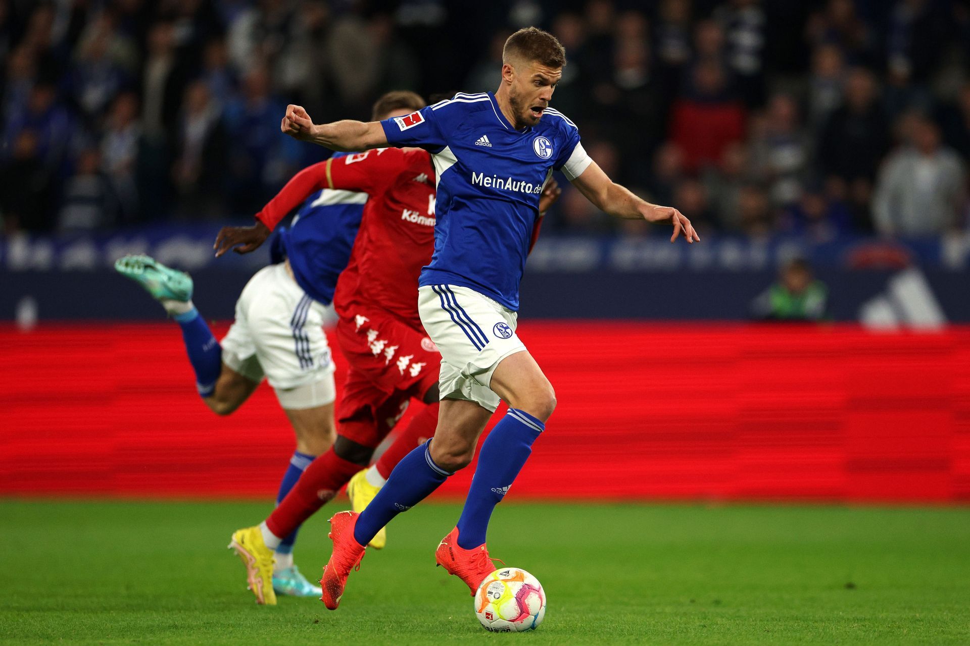 FC Schalke 04 v 1. FSV Mainz 05 - Bundesliga