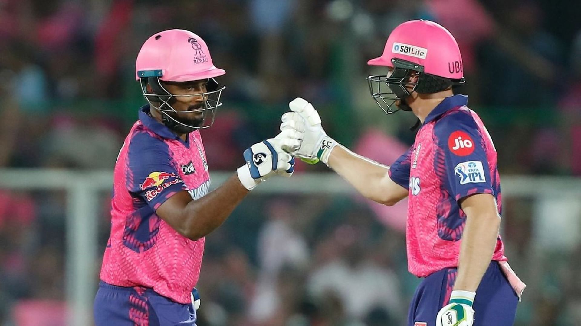 Jos Buttler (R) and Sanju Samson (L) put on a brilliant partnership against SRH. (Credit: BCCI/IPL)