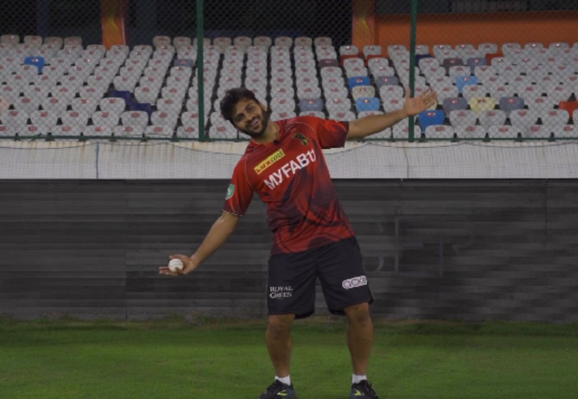 Shardul Thakur entertaining fans in a reel.