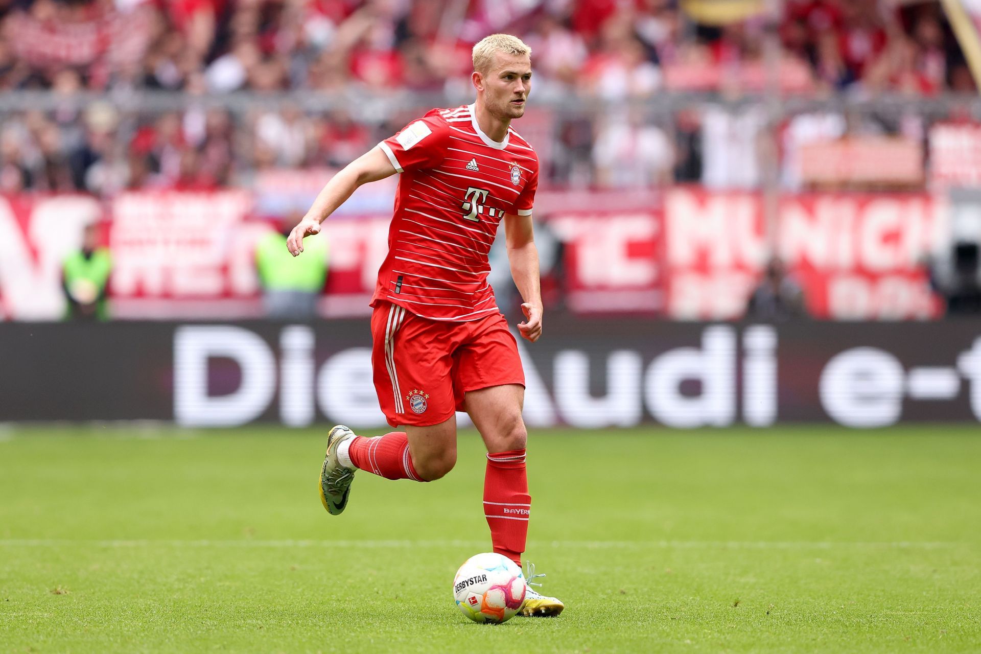 FC Bayern München v FC Schalke 04 - Bundesliga