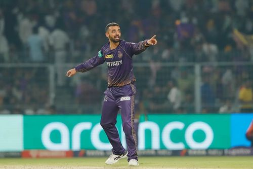 Varun Chakaravarthy trapped Liam Livingstone in front of the wickets. [P/C: iplt20.com]