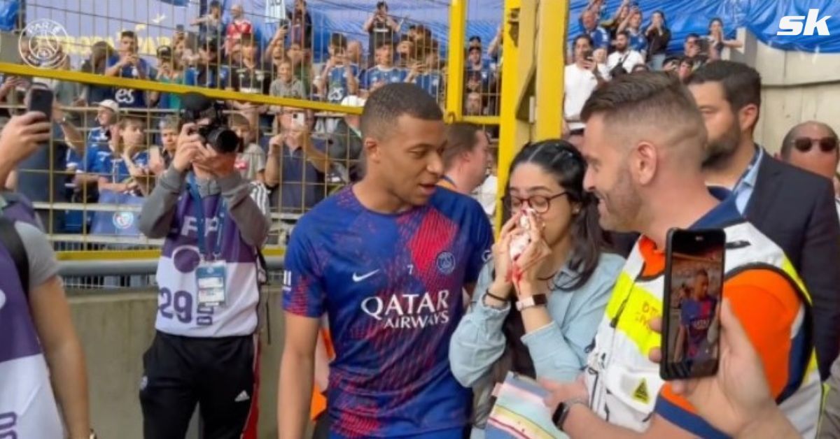 Kylian Mbappe showed a nice gesture to a PSG fan