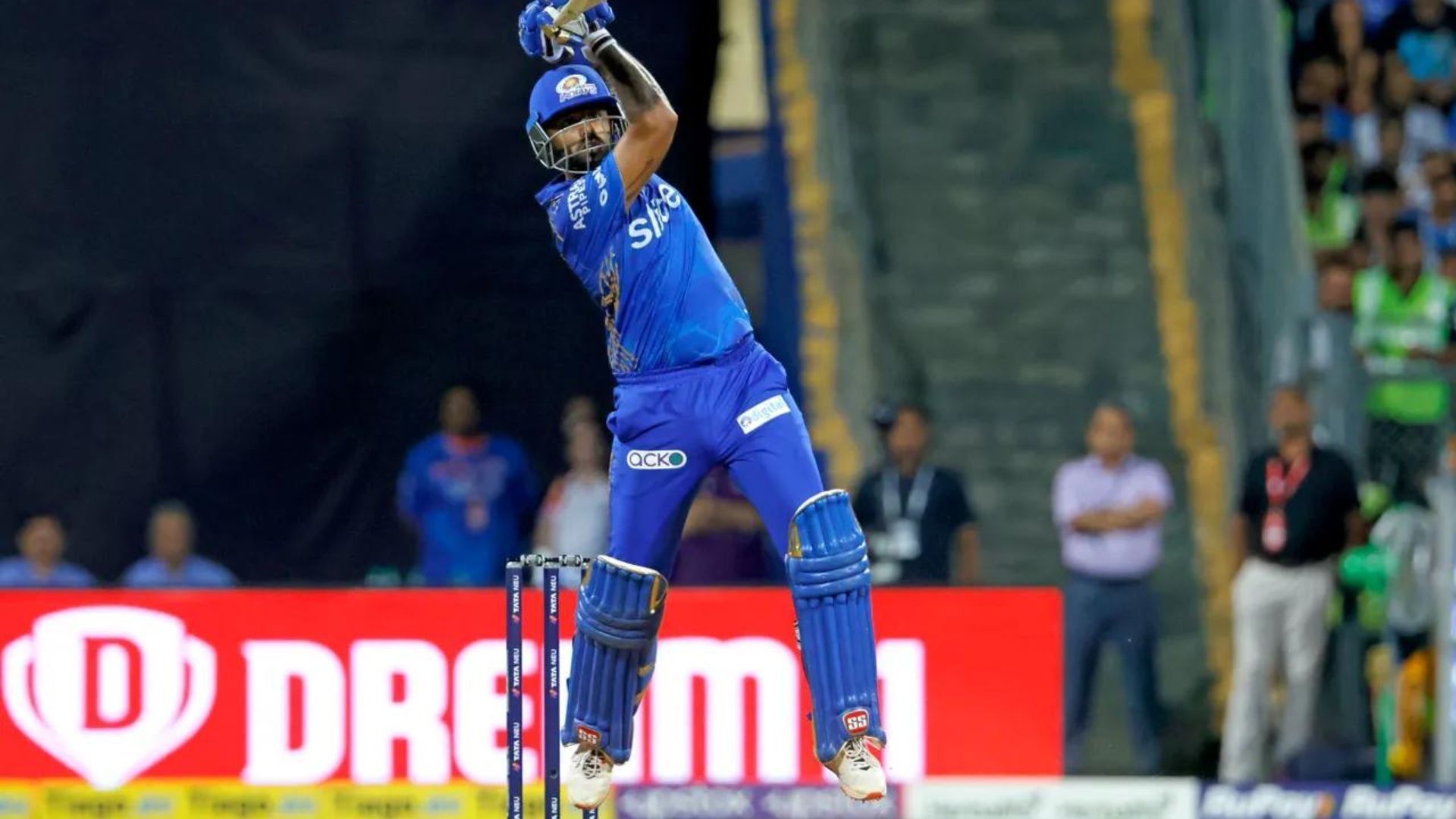Suryakumar Yadav struck eight fours and two sixes during his innings. [P/C: iplt20.com]
